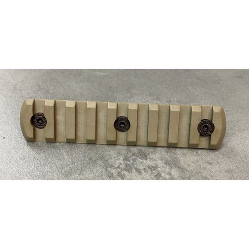 Планка Picatinny для кріплення на M-LOK, Койот, DLG TACTICAL (DLG-112) 9 Slots