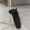Рукоятка перенесення вогню прогумована DLG Tactical (DLG-162) на планку Picatinny, колір Чорний - Зображення 2